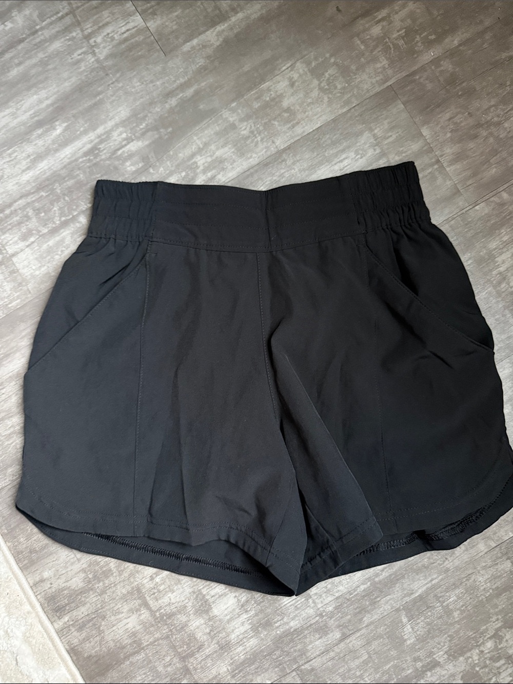 Columbia Black Athletic Shorts with Elastic Waistband